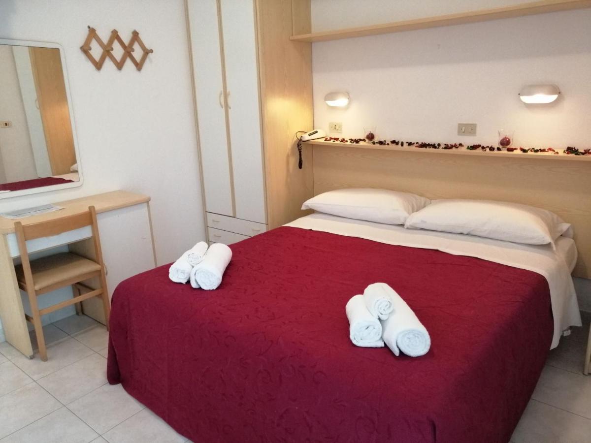 Hotel Alba Rimini Eksteriør billede